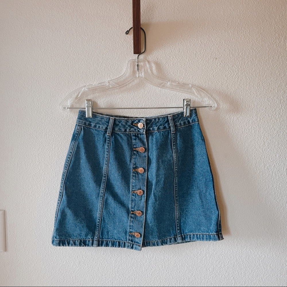 Forever 21 A-Line Button Skirt